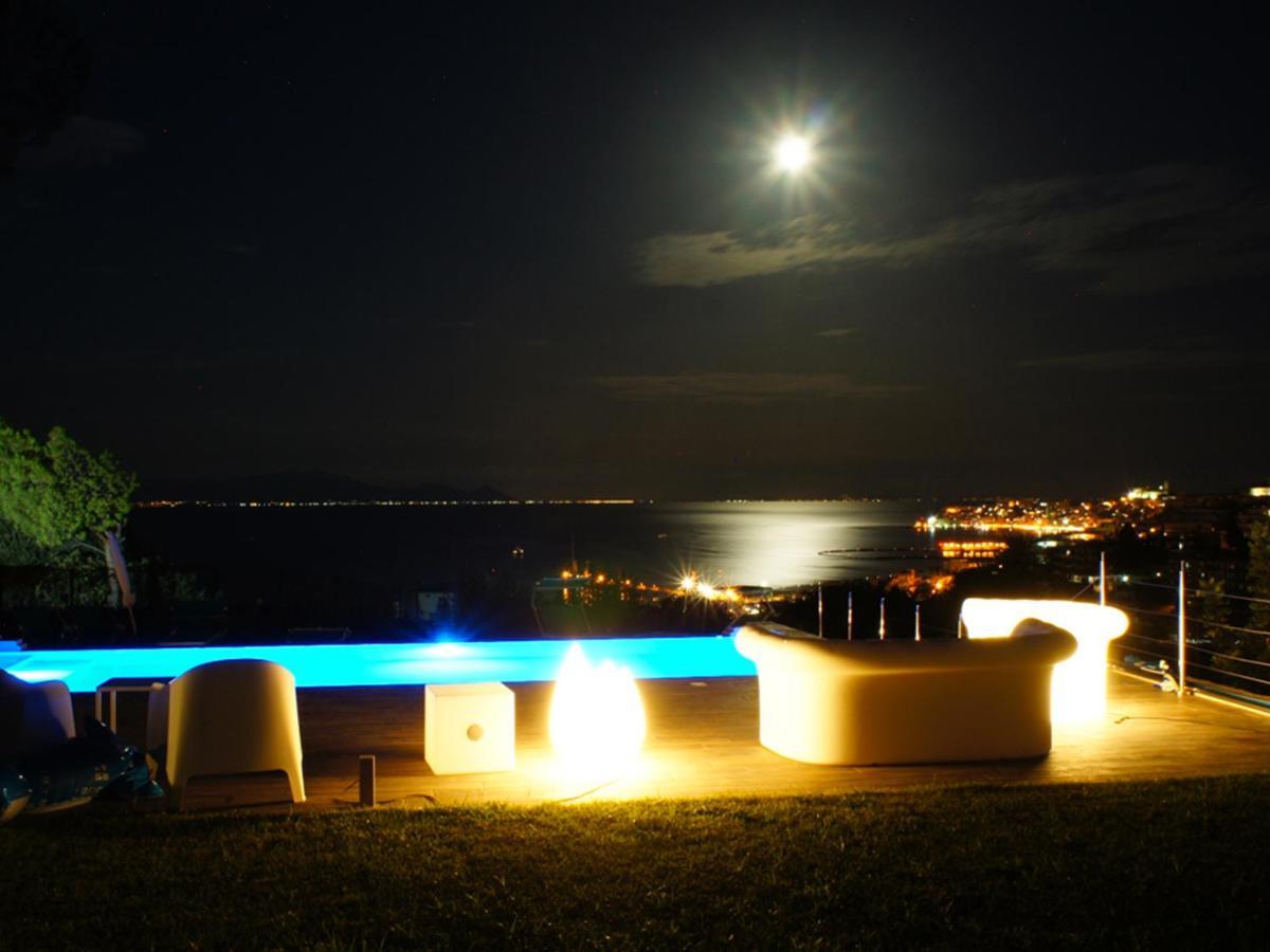 Villa Di Papa' Gaeta Exterior foto